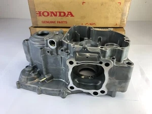 HONDA CRF 250 2006 FITS 2005-2006 NEW ENGINE CASE CRANKCASE 11100KRN506 - Bild 1 von 10
