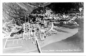 Ojo de pájaro, JUNEAU ALASKA, canal Gastinau, puerto de barco, bosques, 1930-50 FOTO - Imagen 1 de 2