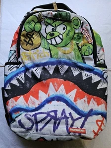 Sprayground PayDay Rucksack GET RICH Laptop Bücher Scribble Schultasche guter Zustand - Bild 1 von 24