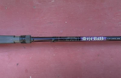 St. Croix Spinnerbait Mojo Bass MBC70MHF. 7’ Fast Action 12-20LB Bait cast - Image 1 of 4
