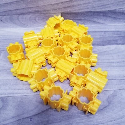 Skyrail Quercetti Suspension & Roller Coaster Double Connectors Parts 19 pieces - Image 1 of 4