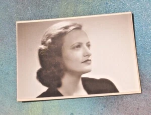 VTG Sepia Tone Beautiful Woman Profile, Gittings Portrait Photography Dallas  - Picture 1 of 2