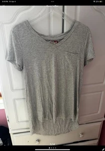 Grey brand new women’s v neck t shirt size medium Cupid brand high low style - Picture 1 of 5