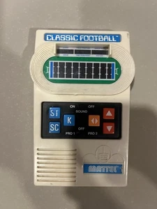 Juego Electrónico Portátil Fútbol Clásico Mattel Vintage 2000 - Probado 🏈 - Imagen 1 de 2