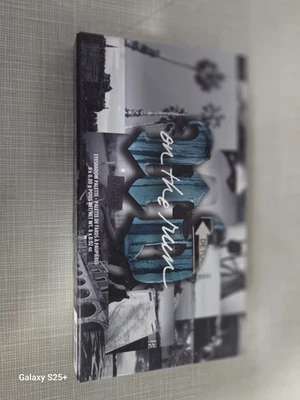 Urban Decay Detour - Image 1 of 2