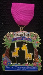 Baptist Children’s Hospital at North Central Fiesta Medal 2025 - Bild 1 von 2