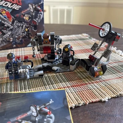 LEGO THE LEGO MOVIE MELTING ROOM SET 70801 - Complete w/box - Image 1 of 3