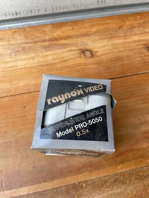 NEW Raynox Video Conversion Lens PRO-5050 Super Wide Angle 0.5X Made In Japan - Image 1 of 4