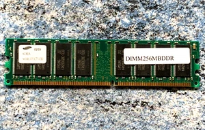 ✅ Samsung M368L3313CT1-CB0 DIMM 1x 256MB DDR Non-ECC Memory RAM - Picture 1 of 4