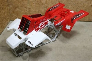 Yamaha Banshee Kotflügel + Benzintank Plastik +Grill+Grafik Weiß Rot 2009 - Picture 1 of 12