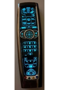 ONE FOR ALL KAMELEON 6 IN 1 REMOTE CONTROL URC 8206 - Imagen 1 de 3