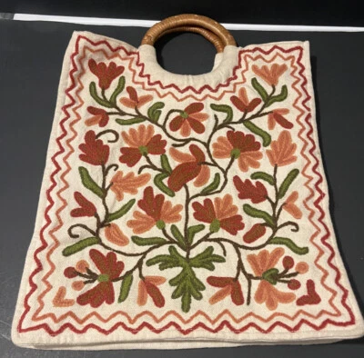 Bolso de compras de lona floral bordado de colección Foto 1 de 4