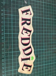 STICKER ADESIVO FREDDIE MERCURY QUEEN VINTAGE originale anni 90 - Picture 1 of 7