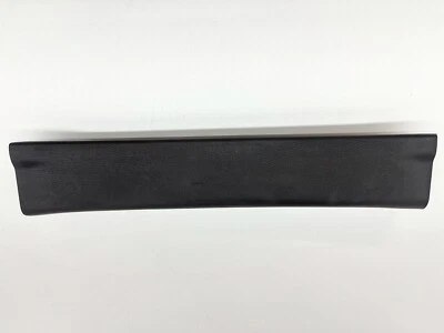 2013 14 15 16 17 18 19 HYUNDAI SANTA FE REAR LEFT SCUFF PANEL COVER 85876B8000 - Image 1 of 4