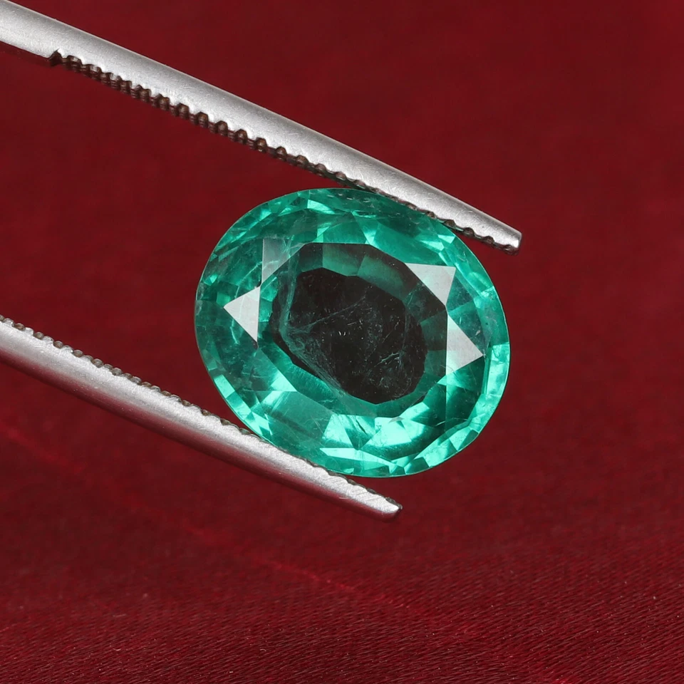 Lab-grown Faceted Zambian Green Emerald 6.135 Ct. Certified Oval Cut Gemstone - Image 1 of 4