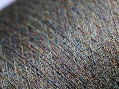 P04 (80€/kg) 100g CASHWOOL EXTRAFEINE MERINOWOLLE REGENBOGENHOLZ (48/2) Zwirn - Bild 1 von 4