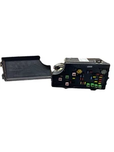 2011-2014 Dodge Avenger Chrysler 200 Fuse Box Body Control Module P04692346AE - Picture 1 of 11