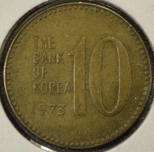 1973 South Korea 10 Won Coin 🔴 KM#6a - Picture 1 of 4