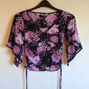 Dororthy Perkins vintage flowy blouse - UK 8 - pink floral top black ruffle Y2K - Picture 1 of 7
