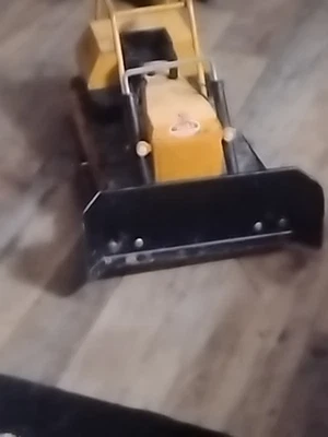Bulldozer Dozer Juguete Vintage TONKA 9" ~ Acero Prensado Amarillo Metal ~ 1970 ~ Hecho en EE. UU. Foto 1 de 4