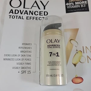 Crema hidratante con protector solar Olay Advanced Total Effects 7 en 1 FPS 15 - Imagen 1 de 4