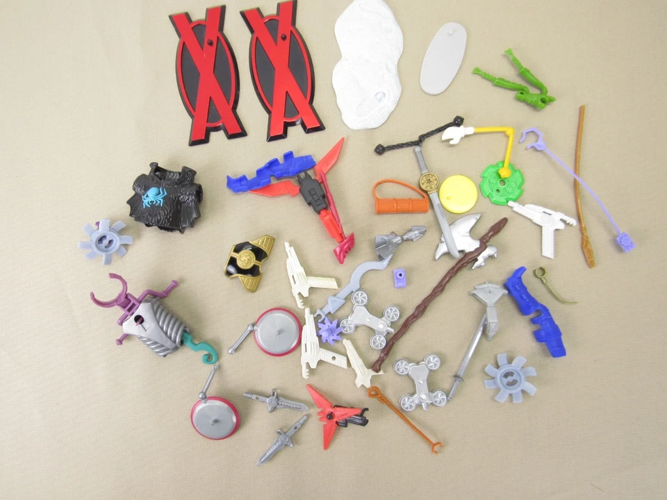 Gran Lote de Accesorios para Figuras de Acción Armas Pistolas Soportes X-Men Power Rangers Foto 1 de 4