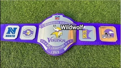 NFL Minnesota Vikings WWE  Legacy Championship Title Belt Adult Size 2MM Brass - Imagem 1 de 4