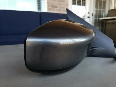 Espejo retrovisor gris nuevo para un Nissan Sentra 2013-2019 lado del pasajero derecho eléctrico térmico  Foto 1 de 4