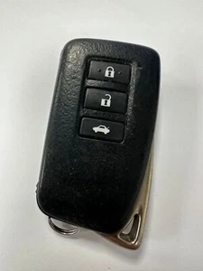 GENUINE LEXUS 3 BUTTON REMOTE SMART KEY FOB TESTED + WORKING!! TOKAI RIKA BG1EW - Picture 1 of 4