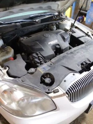 Sistema de suspensión frontal de paso suave de puntal Opt FE1 para 06-11 DTS 1983061 Foto 1 de 4