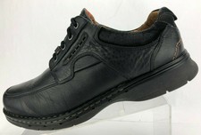 clarks ee shoes