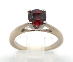 Designer 18K White Gold 950 Platinum Round Garnet Solitaire Occasion Ring - Picture 1 of 10