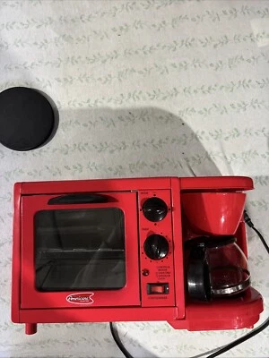 Intertek 3-1 Breakfast Maker - Image 1 of 3