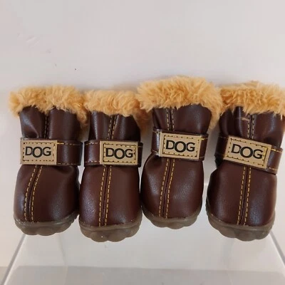 Botas forradas de piel de perro marca DOG NUEVAS 2" Pata Mascota Moda Foto 1 de 2