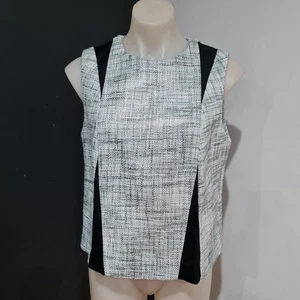 Women's size 12 'CUE' Gorgeous metalic and black tweed top - AS NEW - Picture 1 of 7