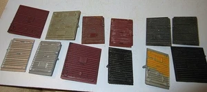 LIONEL POSTWAR BOX CAR DOORS 12 ASSORTED PIECES, - Picture 1 of 2