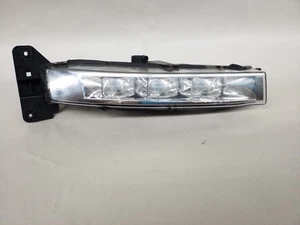 Luz de estacionamiento/esquina del conductor montada para parachoques antiniebla se adapta al cargador 15-23 1130657 - Imagen 1 de 12