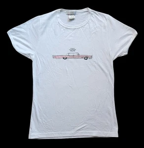 Vintage Todd Oldham Jeans Pink Cadillac Grafik T-Shirt (Etikett L, passt M) - Bild 1 von 5