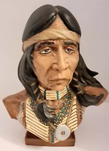 Beautiful Native American Indian WarriorTable Statue Sculpture In Good Condition - Picture 1 of 16