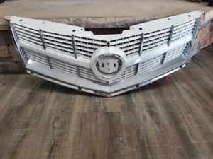 2010-2021 Cadillac SRX Grill Factory Part - Picture 1 of 2