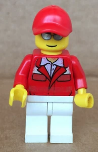 LEGO® Minifigur City Town Flug-Sanitäter rote Uniform Set 60116 - cty0608 cty608 - Bild 1 von 3