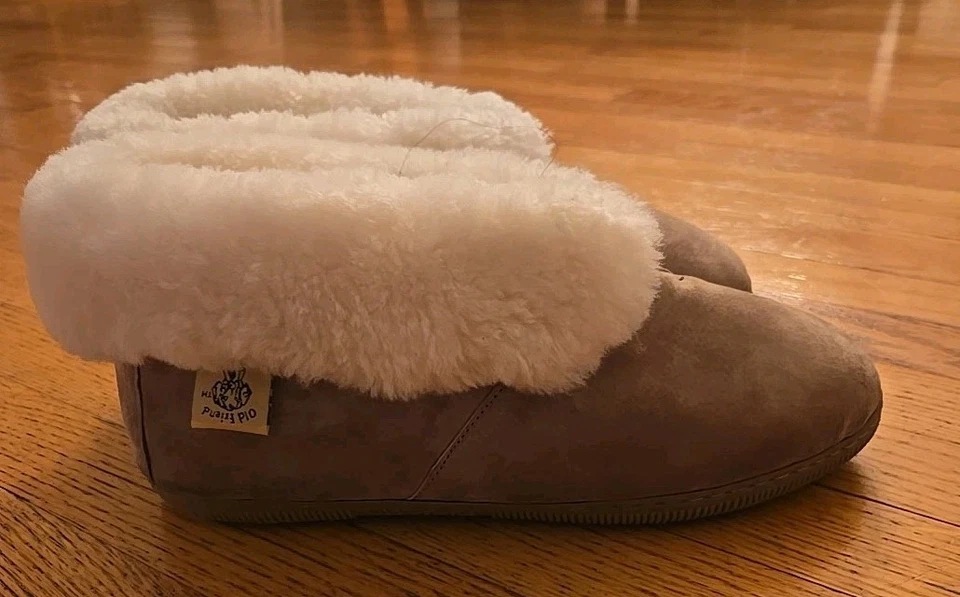 Old FRIEND Bootee 拖鞋羊皮羊毛衬里男式 9 Wms 11 棕褐色麂皮绒 MSR99 美元 — 第 1/4 张图片