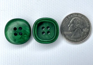 VTG Green Lucite Plastic Buttons 3/4" Set of 5 Rounded Square Shape 1940s–50s - Picture 1 of 6