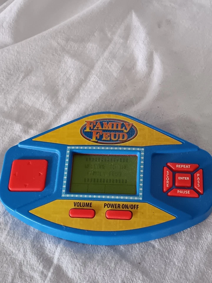  family feud 手持游戏 2016 — 第 1/1 张图片
