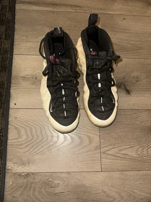 Nike Air Foamposite Sneakers Pre-owned - Image 1 of 4