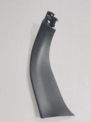 2019-2023 Hyundai Santa Fe Rear Liftgate Right Trim Panel OEM#81740-S2000NNB - Image 1 of 4