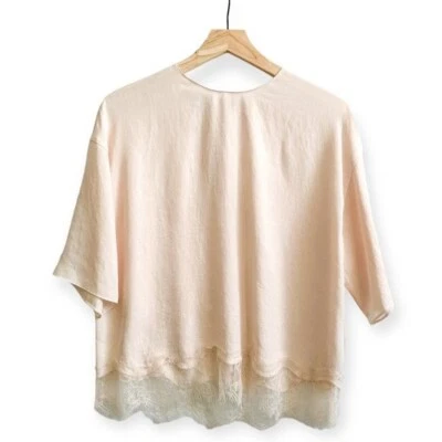 Nuevo con etiqueta, Blusa Vince Ribete Encaje, Talla Pequeña, Color Rosa Pálido, Foto 1 de 4