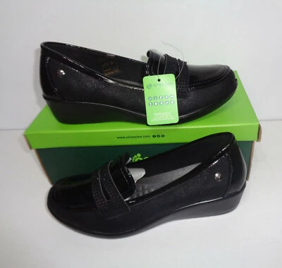 New Ladies Comfort Womens Slip On Padded Flats Black Designer Shoes UK Sizes 3-8 - Image 1 of 4