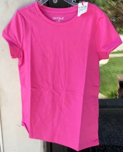 Girls Cat & Jack sz S 6/6X Dark Pink Short Sleeve T-Shirt P - Picture 1 of 7