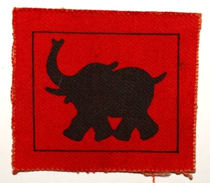 BRITISH MILITARY CAP BADGES,  4th Corps British Indian Army Formation Sign, WW2 - Picture 1 of 2